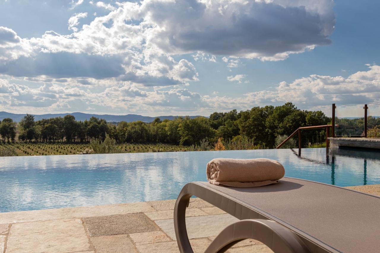 Chimera Tuscany Resort Arezzo Exterior photo